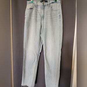 Hollister Jeans,Women's 28W X 27L Hollister Ultra High Rise Mom Blue Denim Jeans